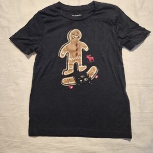 Abercrombie kids boys size 5/6 gingerbread cookie black tshirt, VGUC